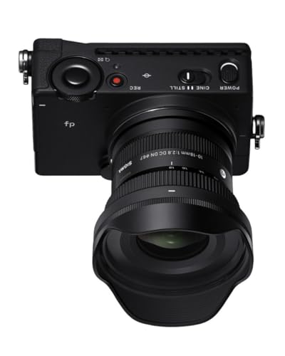 Sony E 10-18mm F2.8 DC DN Lens