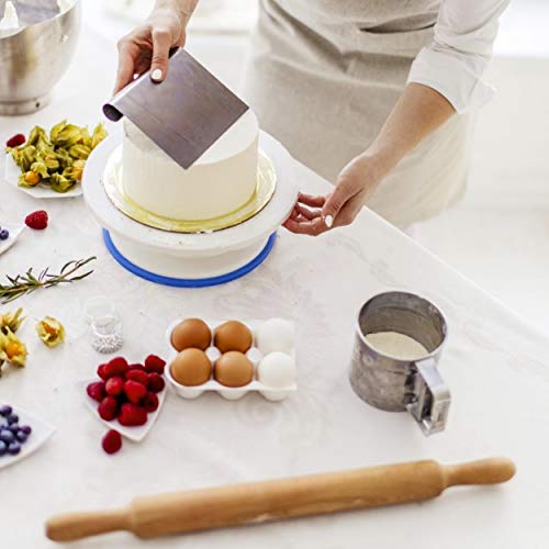 20 Piece Cake Decorating Set with Stand and Bag