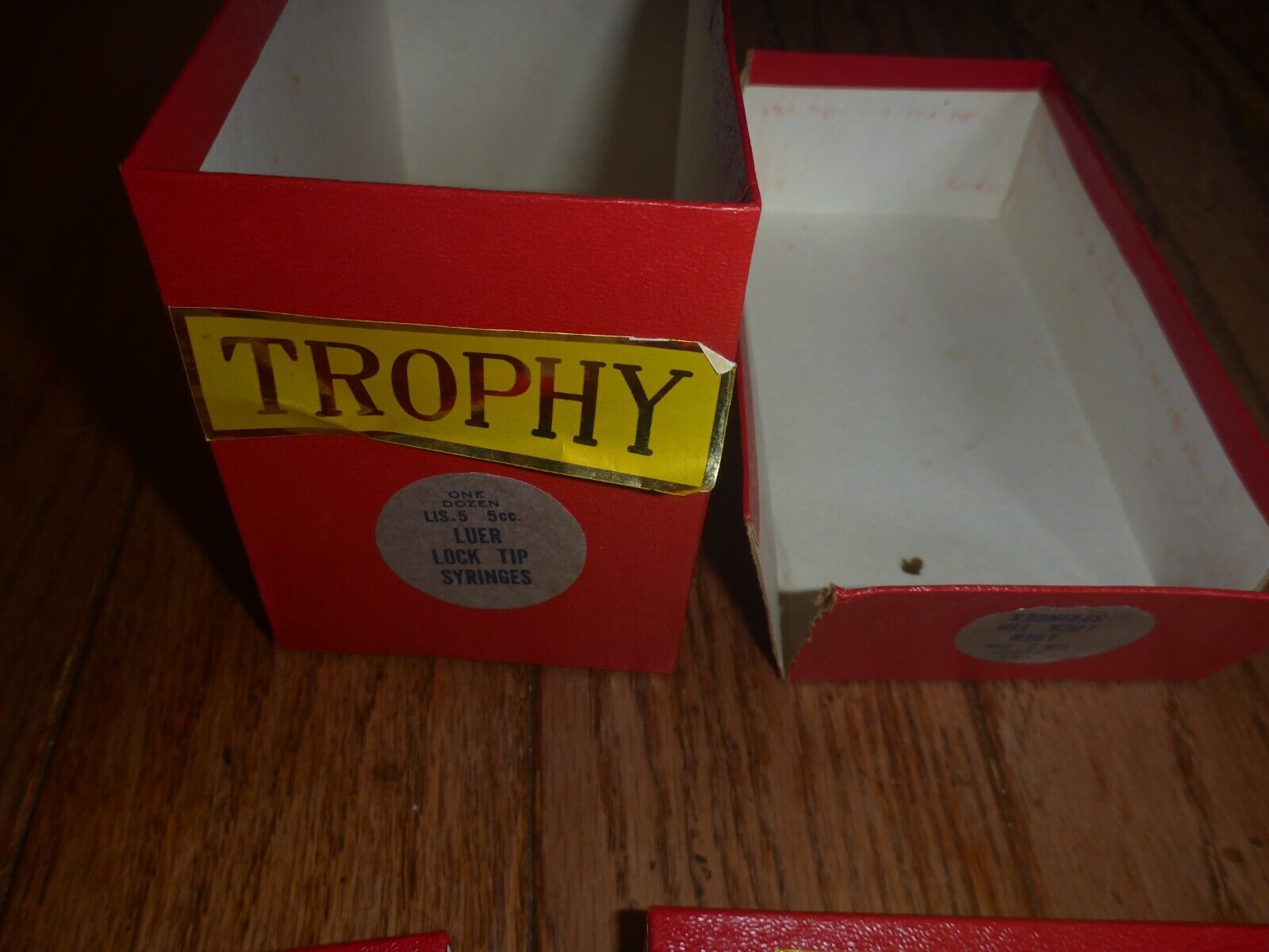 Vintage Glass Syringes & Hypodermic Needles Set
