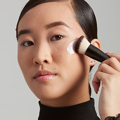 NYX PROFESSIONAL MAKEUP Bare With Me Cannabis Sativa Seed Oil SPF 30 Daily Moisturizing Face Primer