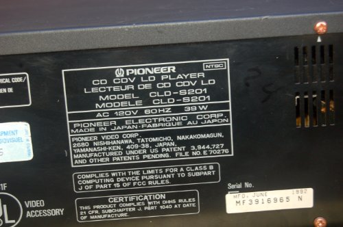 Pioneer LaserDisc & CD Player CLD-S201 Model