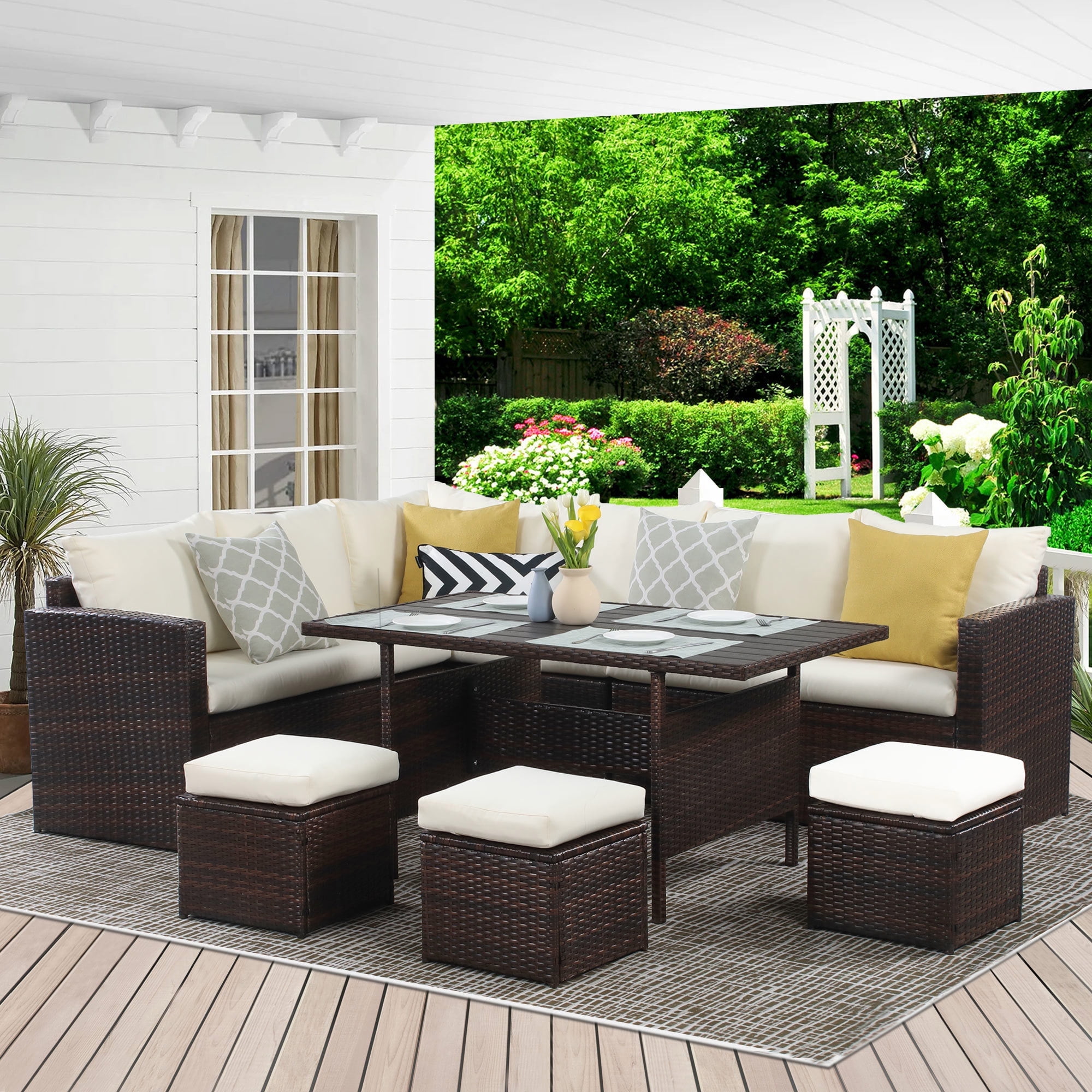 Outdoor Seating