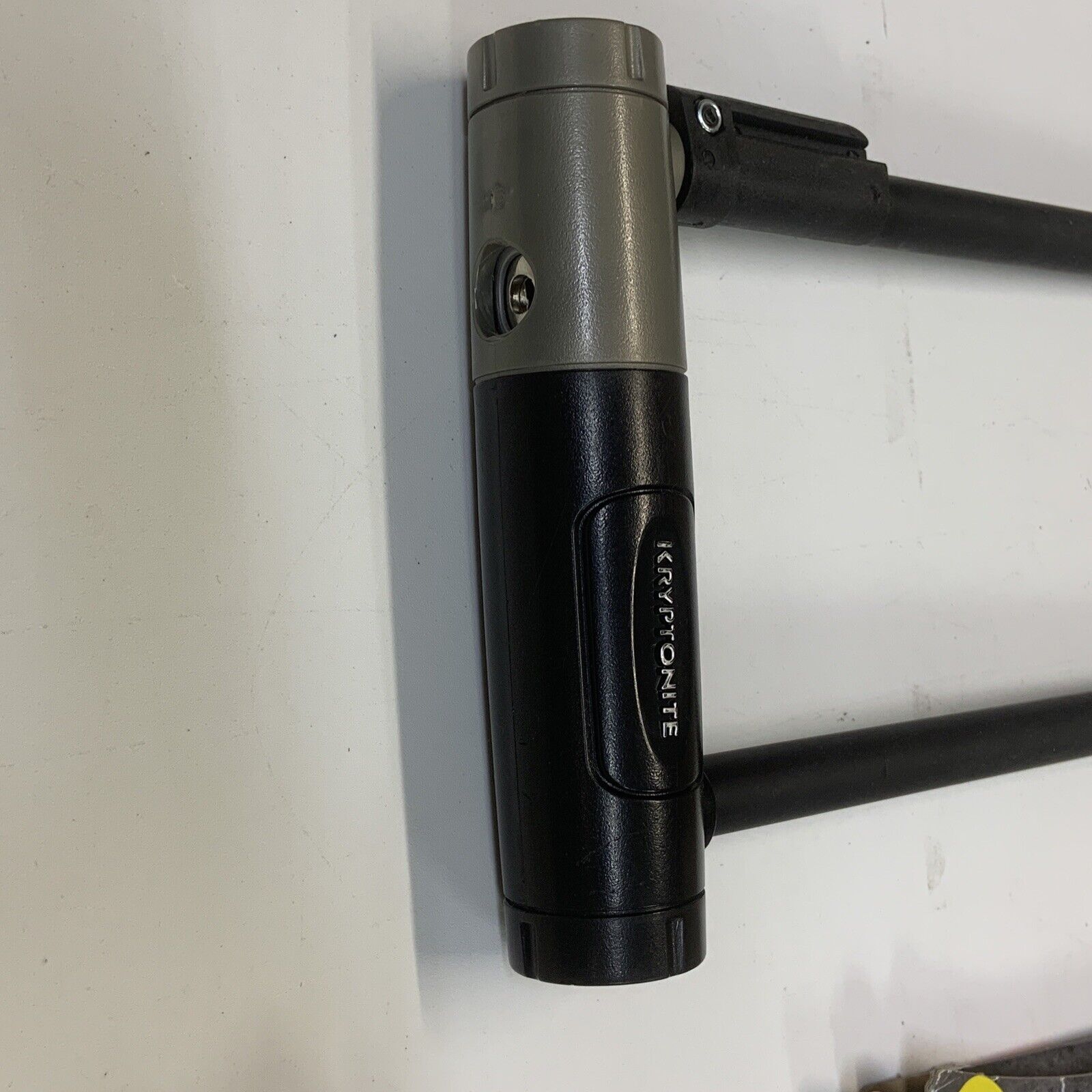 Kryptonite U-Lock with 12.7mm Thickness