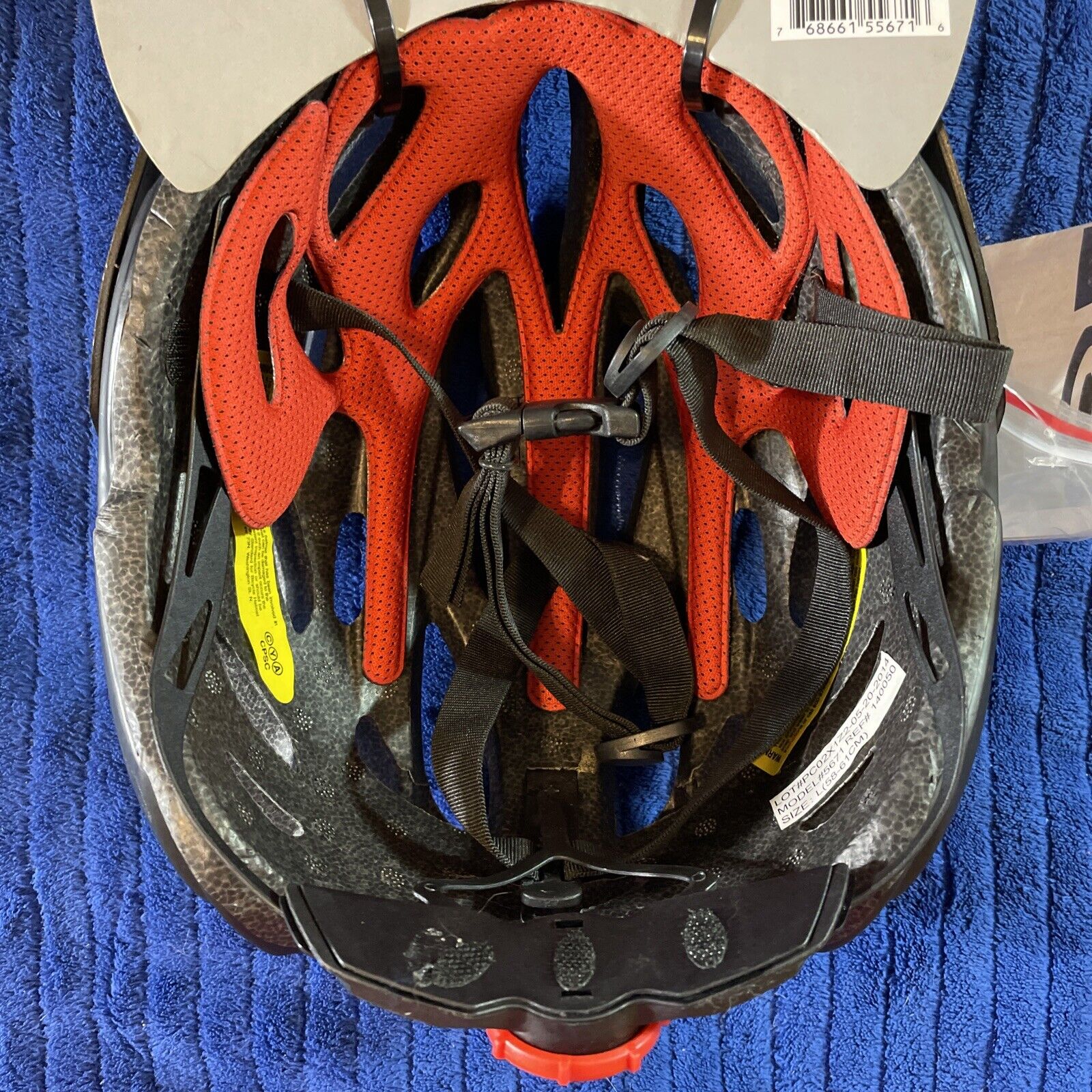 Zefal Adult Black Bike Helmet (Universal Fit, 24 Vents, Ages 14+)
