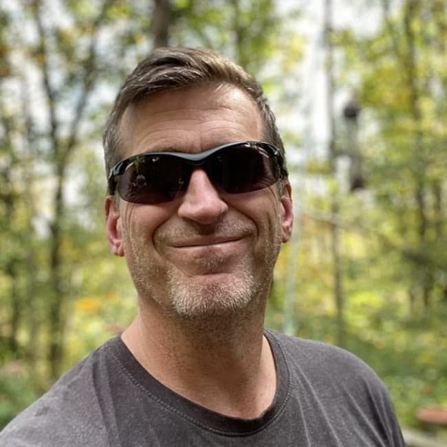 Tifosi Tyrant 2.0 Sunglasses: Carbon Frame, Polarized Lens