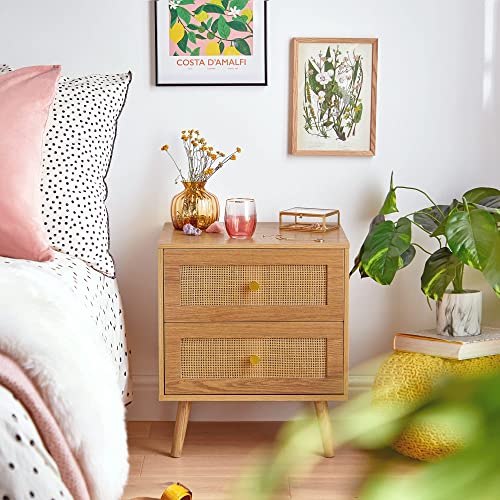 BTFY Rattan Bedside Tables Set of 2 - Nightstands w/Wood Veneer - Wicker Bedside Cabinets - Scandi Style 2 Drawer Bedside Tables for Bedroom w Tapered Legs & Gold Handles - Side Tables Living Room