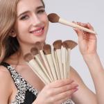 LORYP 18-Piece Makeup Brush Set - Ultra Soft