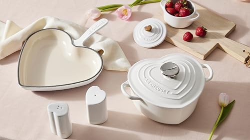Le Creuset Heart Cocotte, 2 Quart, White