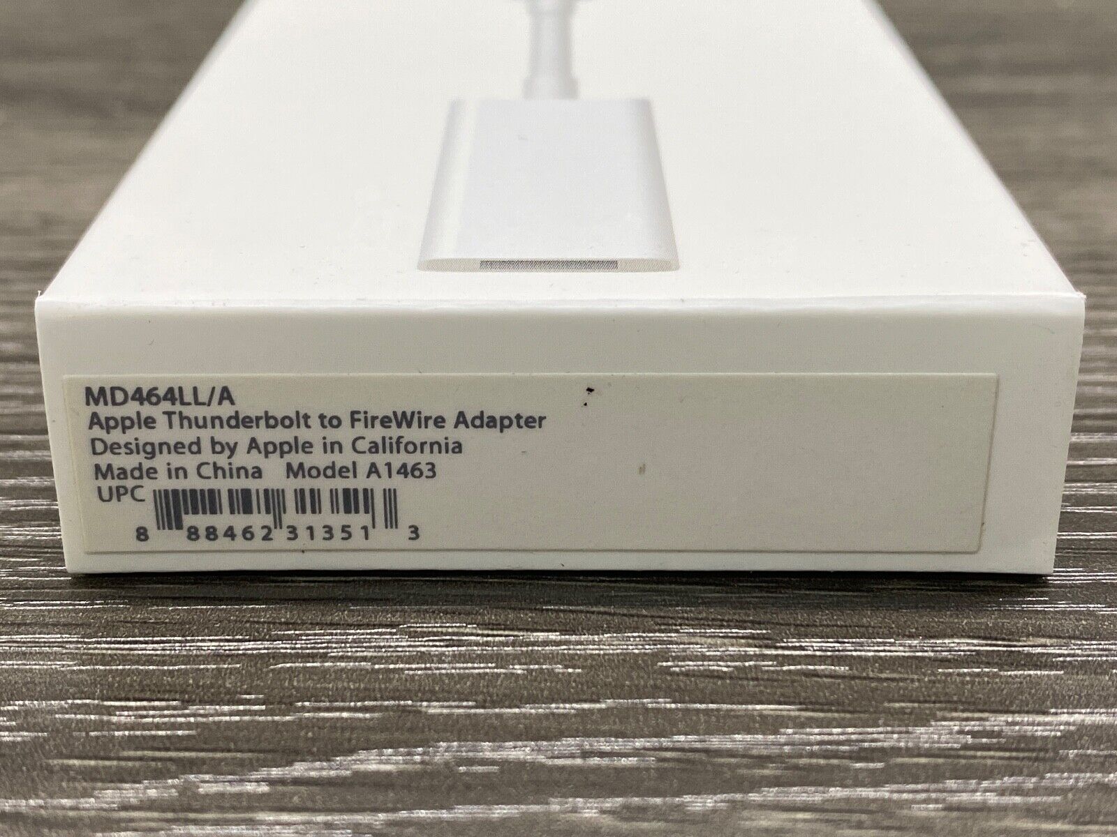 NEW SEALED BOX Apple Thunderbolt to FireWire Adapter Cable MD464LL/A A1463