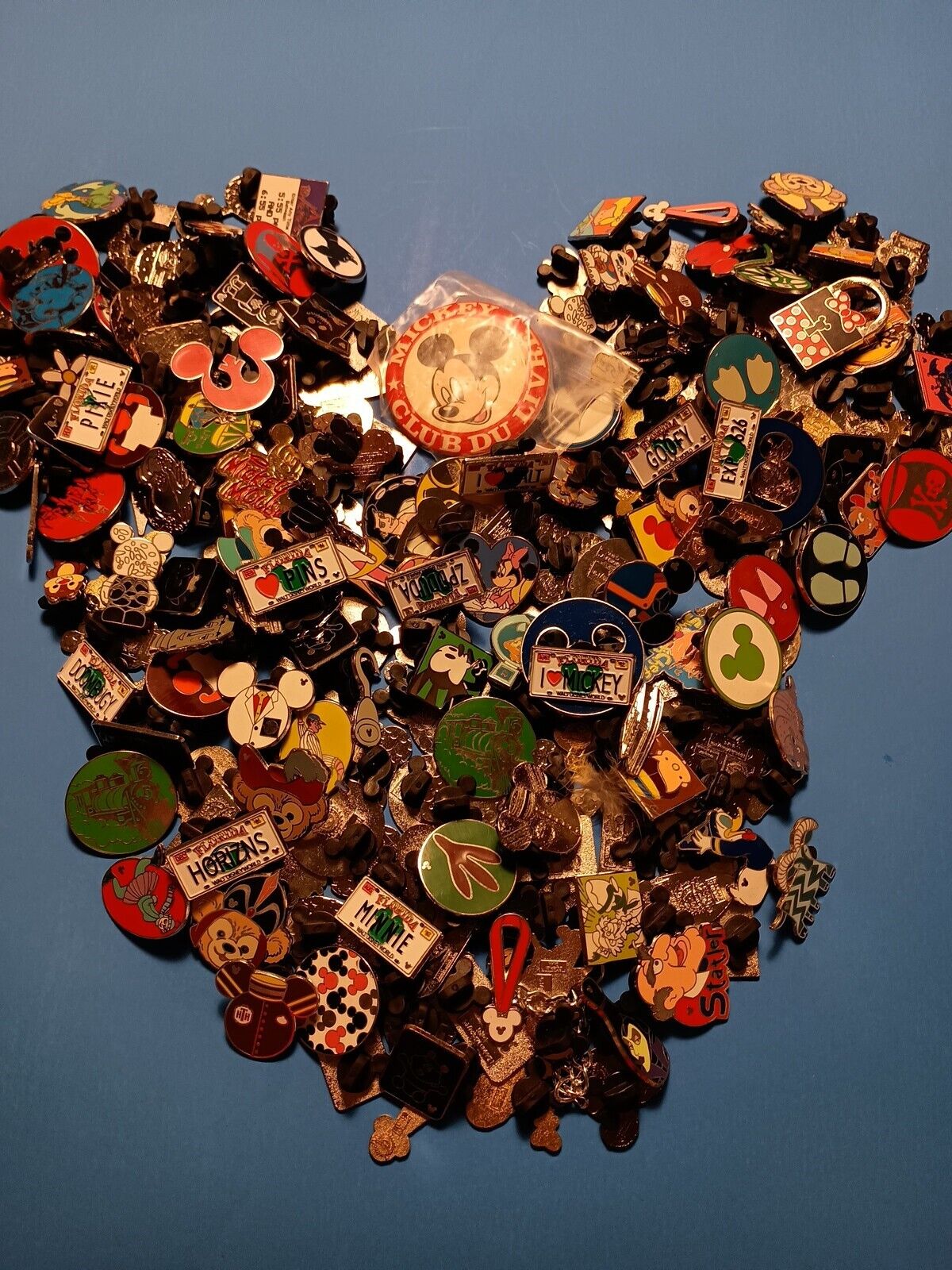 Disney Pin 100 Assorted Trading Mystery Pin Lot ~ No Doubles U S A Seller