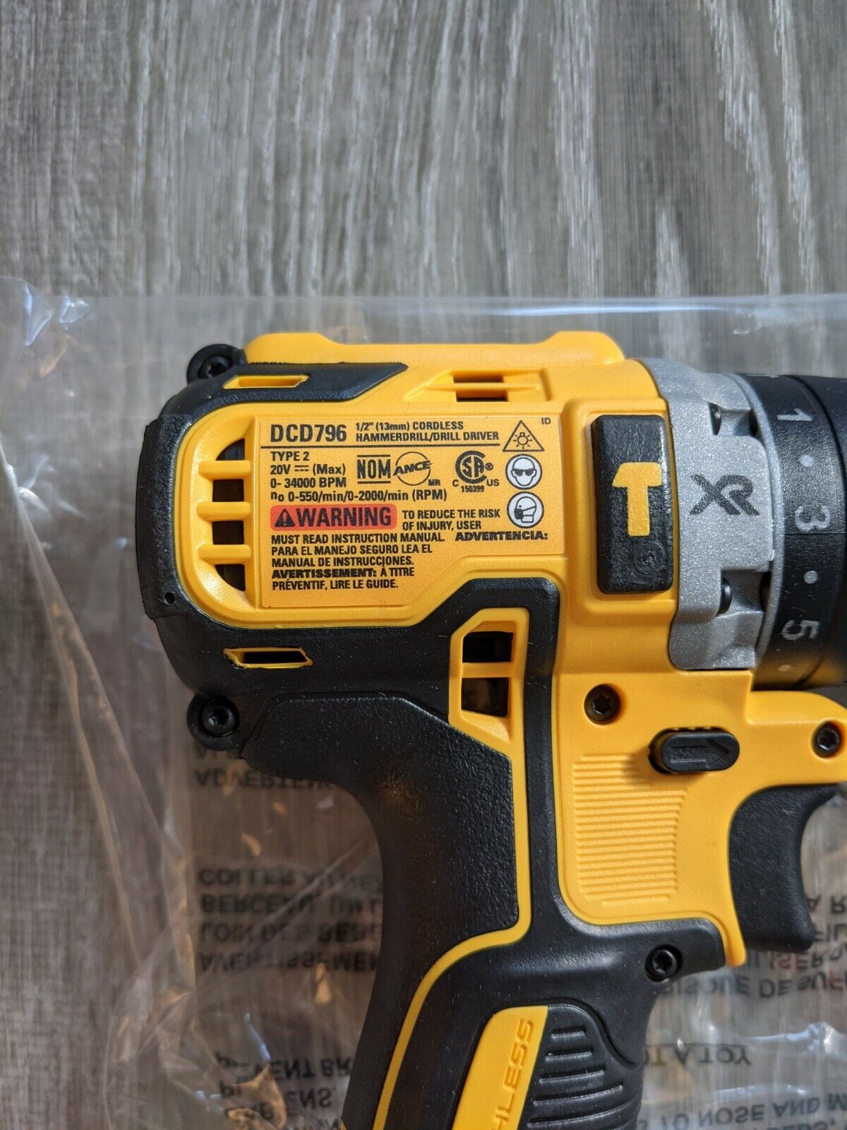 New Dewalt DCD796 20V 20 Volt MAX XR Brushless 1/2" Hammer Drill / Drill Driver