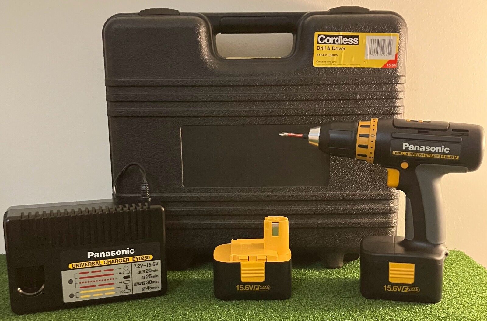 Panasonic Cordless Power Drill+Driver Set EY6431 GQKW *15.6V*w/(2)3Ah Batteries*