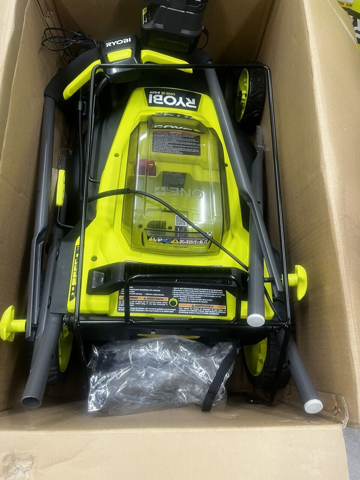 RYOBI ONE+ 18V Brushless 16 in Cordless Battery Walk Behind Push Lawn Mower Kit