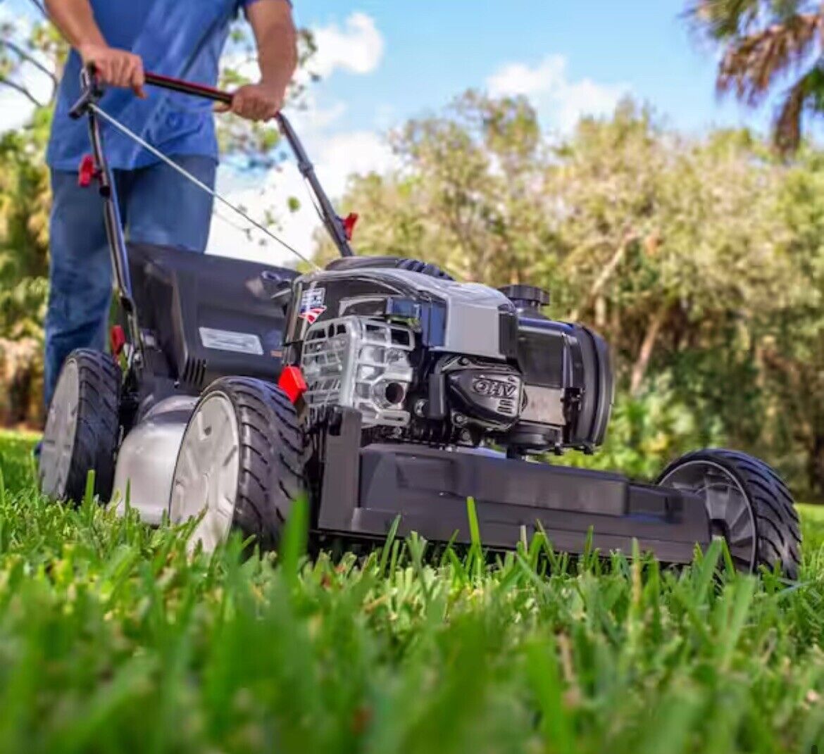 Murray Gas Lawn Mower 140 cc+Adjustable Cutting Height+Foldable Handle+ Mulch