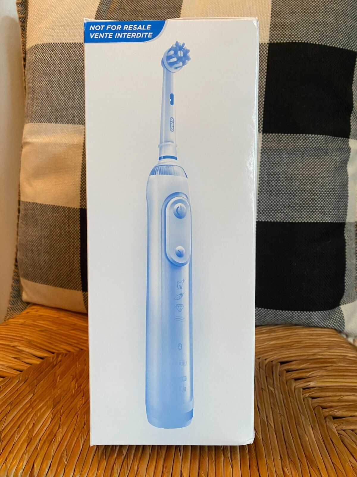 *NEW* Oral-B Genius Electric Toothbrush
