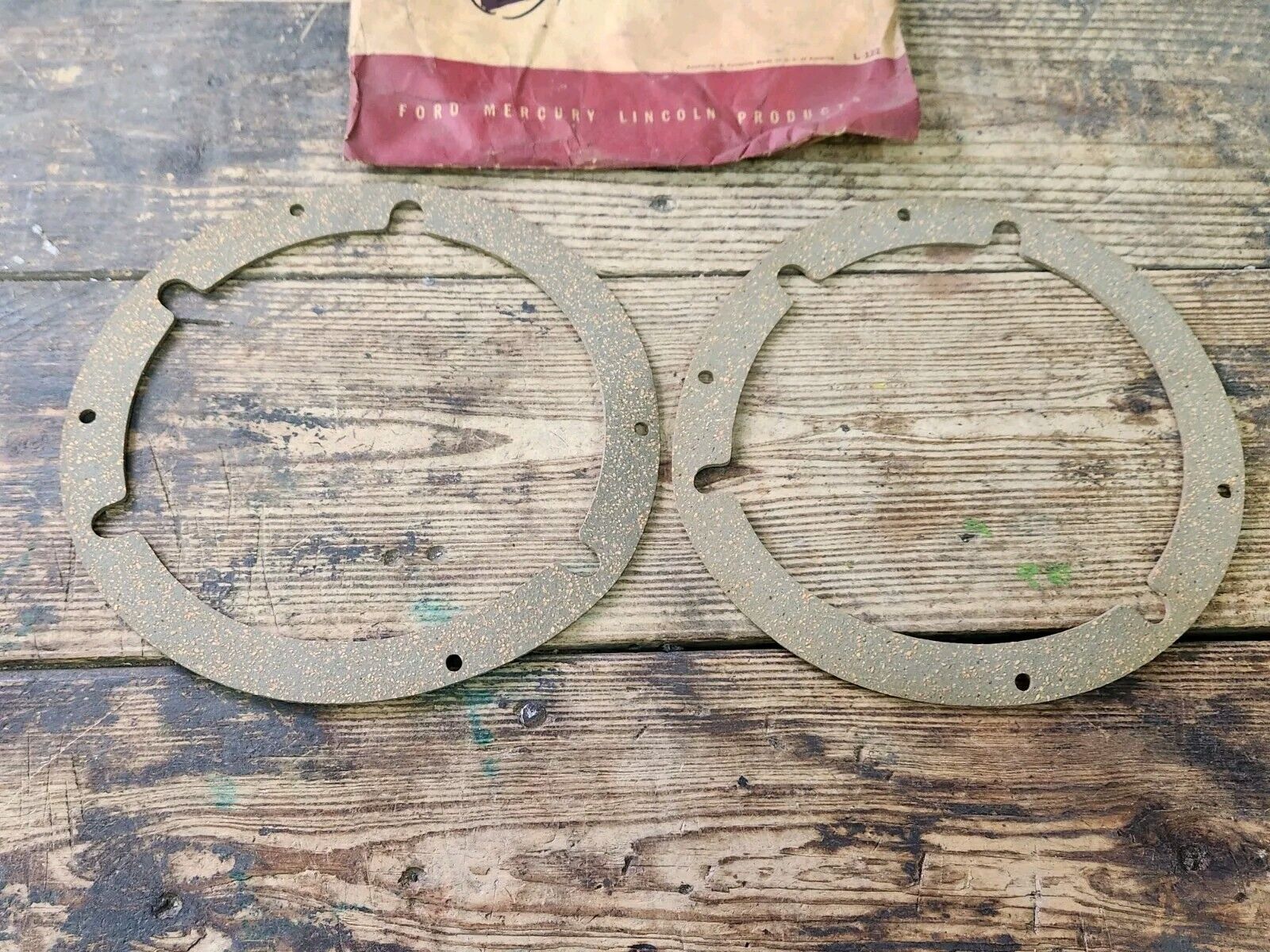 NOS OEM 1957 FORD CAR & THUNDERBIRD TAIL LIGHT LENS GASKETS PAIR B7A-13461-B