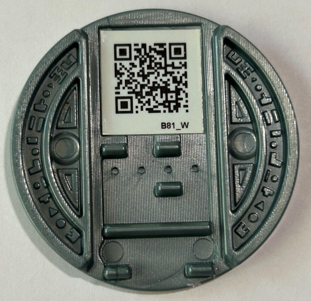 Yo-Kai Watch Goldenyan Grey Medal Japanese edition Yokai B81 / B81_W