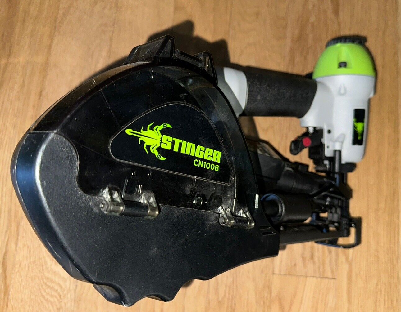 Stinger CN100B Cap Nailer……Brand New w/ case