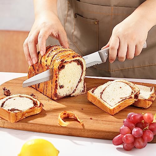 VITUER 8 Inch Serrated Bread Knife with Cover