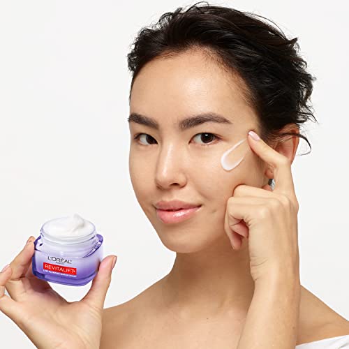 L'Oreal Paris Revitalift Moisturizer, Hyaluronic Acid Water Cream with Ceramides, Deeply Hydrating, Fragrance Free 1.7 oz + Serum Sample