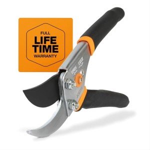 Fiskars Bypass Pruning Shears with Rust-Resistant Blade