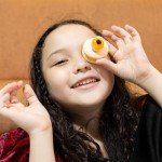 Amos 4D Eyeballs Gummy Candy, Perfect Treat for Kids Birthday Parties, Edible Eyes Cake Cupcake Toppers Cookie Dessert Decorations(15 Count)