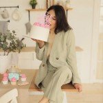 1 Pack Sweet Teenager 16 Cake Topper Glitter 16th Birthday Cake Pick for Cheers to 16 Years Old 16th Birthday Party Cake Decorations Supplies Pink 2