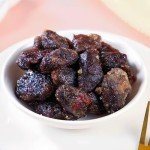 Tamarind Fruit,Sour Sorn,Snack Candy,-Vegan-,Unique Fruit Snacks That Make Your Mouth Water With Acidity,our Sweet Appetizing Snacks, Herbal Fruits,1.1 oz(30g),pack,3-piece set.