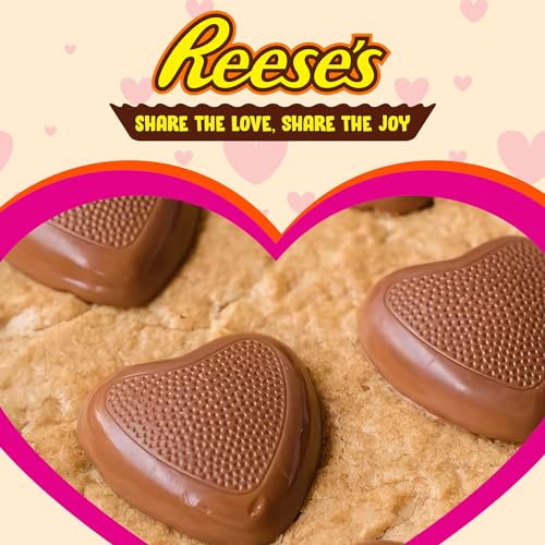 Reeces Peanut Butter Hearts Happy Mothers Day Chocolate, Milk Chocolate Peanut Butter Creme - 2 Pounds Approx 80 Hearts Gold & Red Foil Individually Wrapped Snacks - Perfect Chocolate Gift - Bulk Candy Mothers Day Chocolate Gift Box Candy Gift Basket