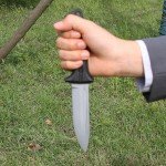 Plastic Fake Knives for Kids Halloween Party - 2 Pack