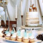 50 Pack Edible Snowflake Cupcake Toppers Snowflake Winter Cupcake Picks Water Paper Winter Frozen Cake Decorations for Snowflake Theme Baby Shower Kids Birthday Party Blue White