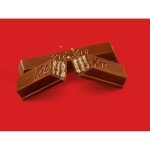 KitKat Milk Chocolate Snack Size Bars - 60 Individually Wrapped KitKat Candy Bars - Kit Kat Snack Size Candy Bulk Bag Perfect for Snacking, Sharing and Parties - Kit Kat Bulk - 2 Pounds of KitKats