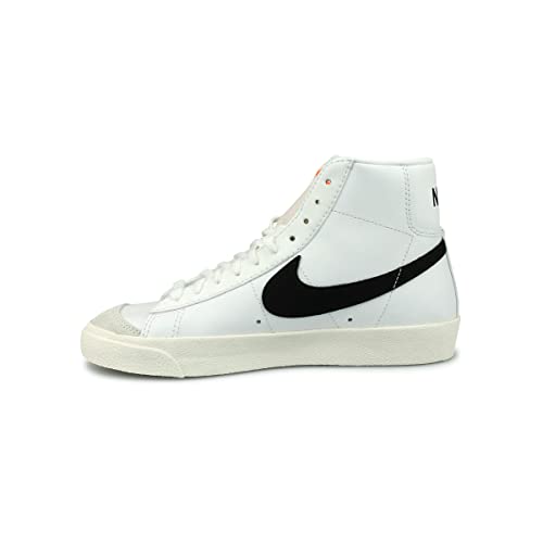 Nike Women's Vintage Blazer Mid 77 Sneaker, Black/White