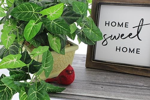 Small Realistic Cardinal Resin Bird Figurine for Seasonal Decor