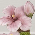 Elegant Hummingbird Table Sculpture for Gardens