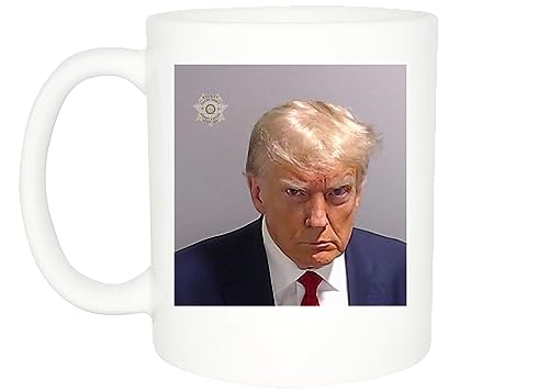 Trump 2024 Mugshot: Bold Novelty Coffee Cup