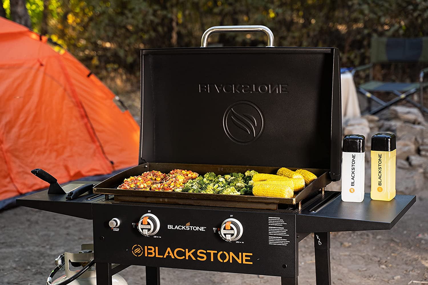 Blackstone 1883 Griddle: Hooded, 2-Burner BBQ, 524 sq-in