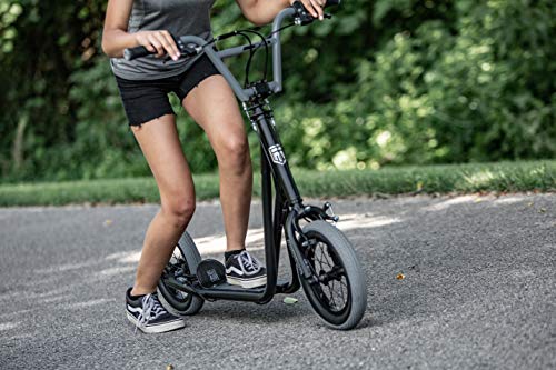 Mongoose Trace Adult Kick Scooter in Silver