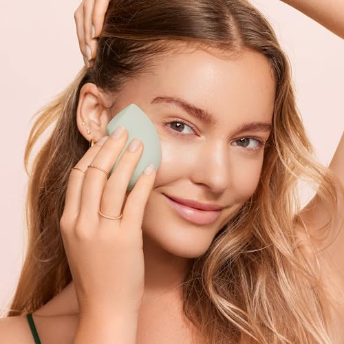 EcoTools Blurring Makeup Sponge - Vegan & Eco-Friendly