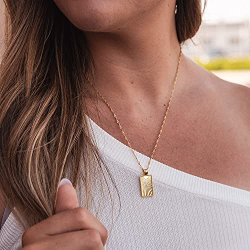 18K Gold Plated Sunburst Pendant Necklace