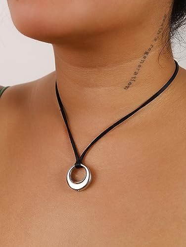 Gothic Boho Black O Ring Choker Necklace
