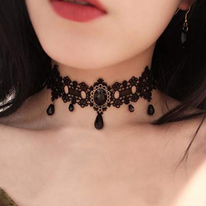 Kercisbeauty Gothic Black Lace Crystal Choker
