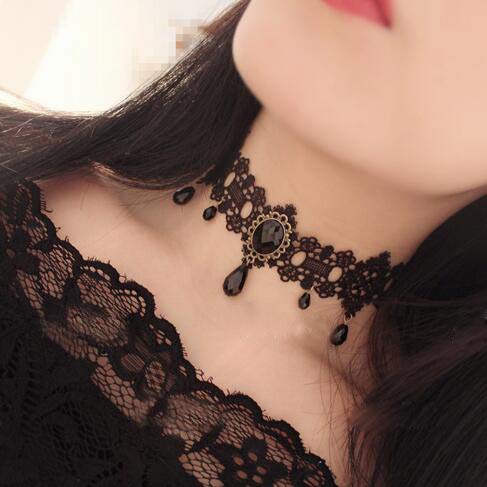 Kercisbeauty Gothic Black Lace Crystal Choker