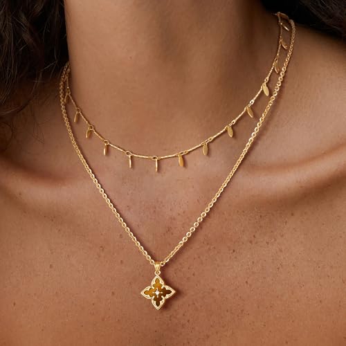Dainty 14K Gold Clover Necklace with CZ Pendant