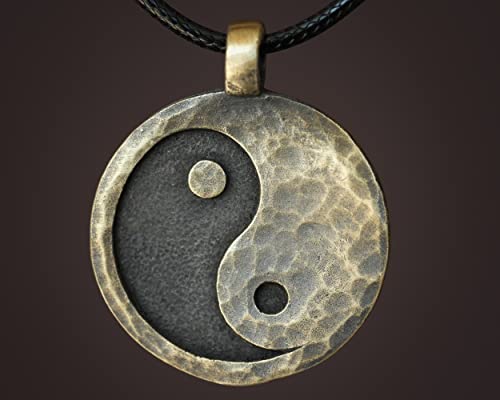 Yin Yang Pendant Necklace for Men and Women