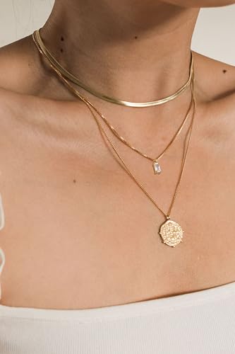 Emerald Cubic Zirconia Pendant Necklace - Birthstone Jewellery