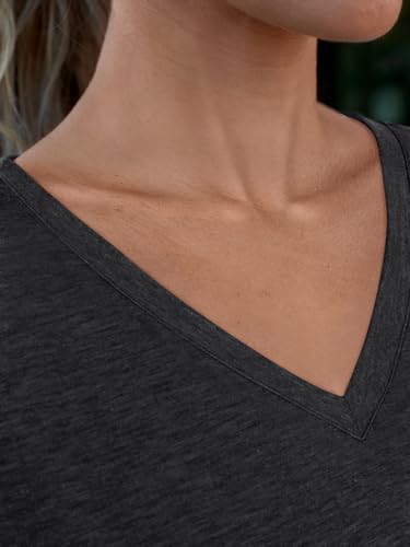 Black V-Neck Basic Tees for Women Fashion Tops