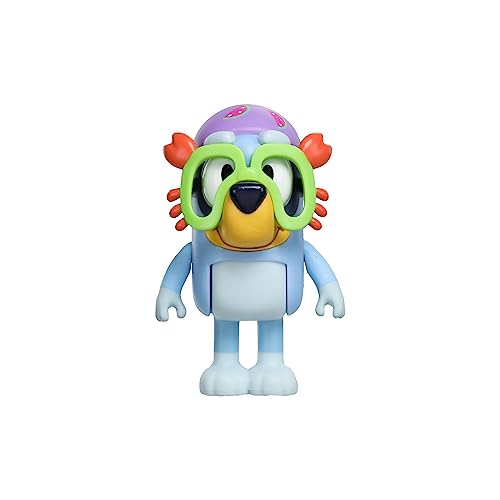 BLUEY Beach Cabin Playset with Exclusive Goggles Figure