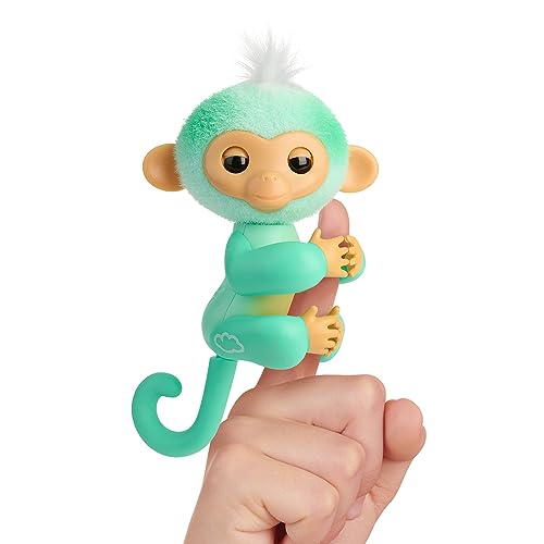 Interactive Fingerlings Baby Monkey - 70+ Reactions - Ava