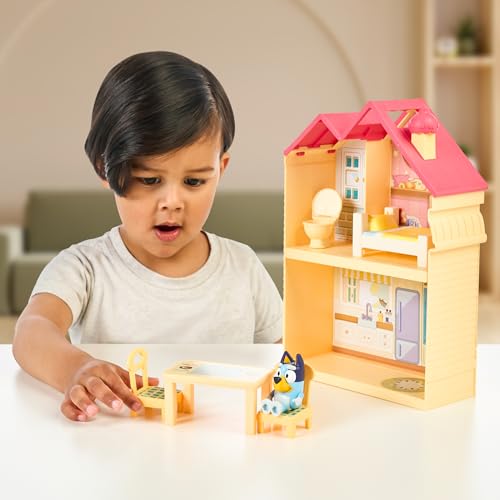 BLUEY Mini Home Playset with Three Rooms